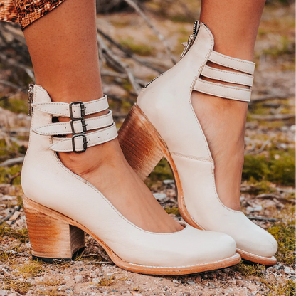 Elara – Timeless Elegance in a Boot Silhouette